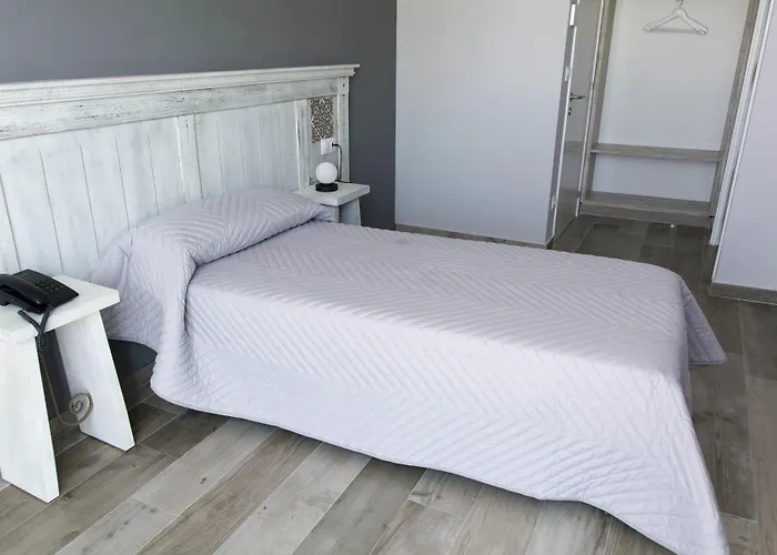 Mica פאלאס דה ריי