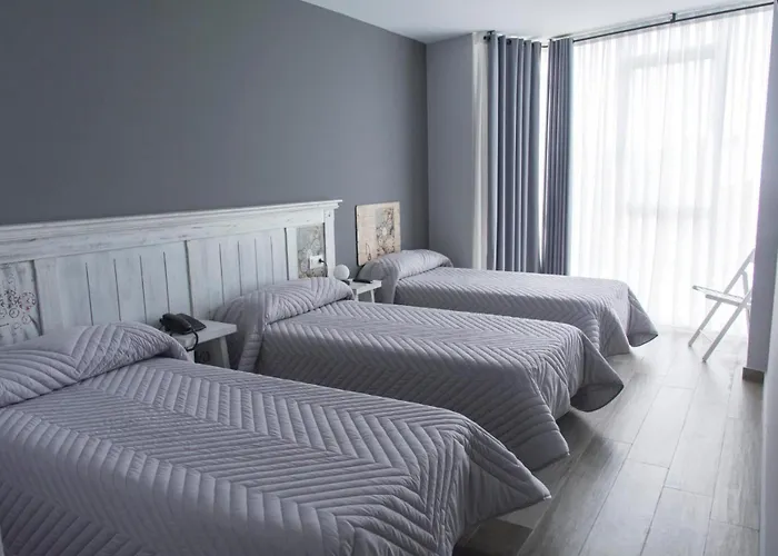 מלון Mica פאלאס דה ריי